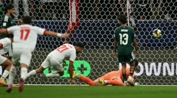 مباراة المنتخب السعودي والإمارات في كأس العرب 2025 تُبث عبر هذه القنوات وقنوات البث المباشر الموثوقة 1